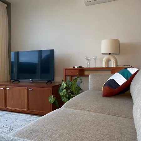 Myrtus - House With Sea View And Garden Фуншал