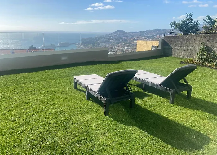Апартаменты Myrtus - House With Sea View And Garden