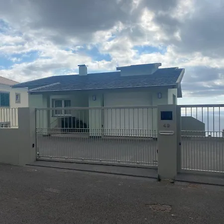 Myrtus - House With Sea View And Garden * Funchal (Madeira)